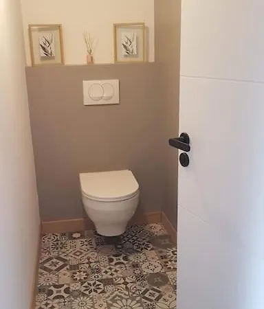 Au Calme Avec Grande Piscine Semesterbostad *