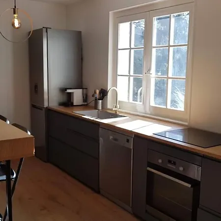 Au Calme Avec Grande Piscine Semesterbostad