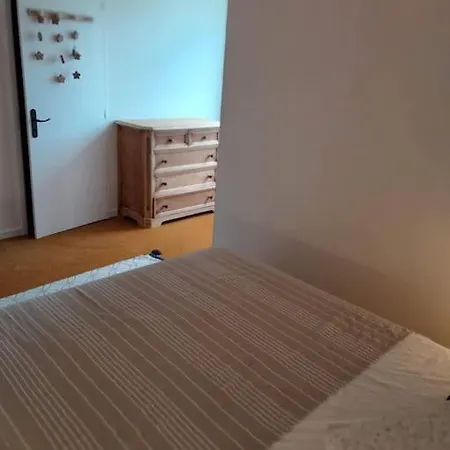 Au Calme Avec Grande Piscine Semesterbostad *