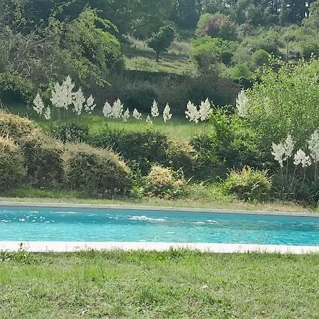 Au Calme Avec Grande Piscine * Villerest (Loire)
